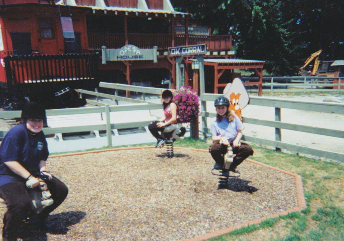 toyhorse1.jpg